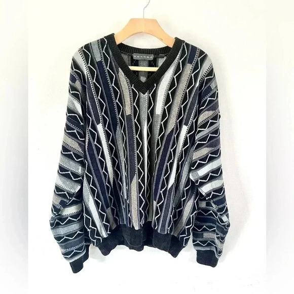 Tundra Vintage Black & Gray Striped 3D Knit V- Neck Grandpa Sweater Size Large - Picture 1 of 9
